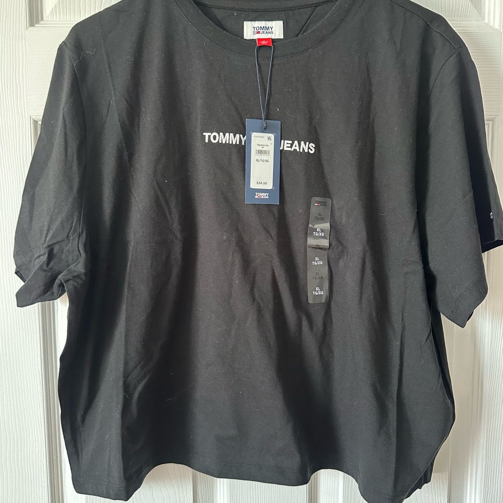 Tommy Hilfiger Black  Tee with Logo